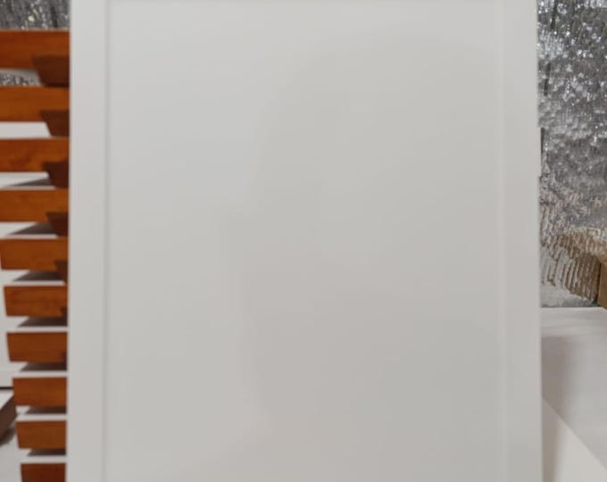 Linden Wood Icon Board with Kovcheg – Gesso Prepared Panel (30 × 40 cm) True Levkas, Linen Pavoloka, Gold Leaf Ready