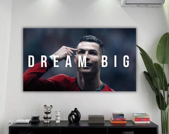Cuadro en lienzo "Sueña en grande" de Cristiano Ronaldo: Arte mural del fútbol portugués