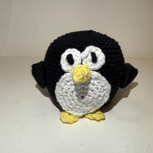Crochet Chocolate Orange Cover Pattern: Penguin