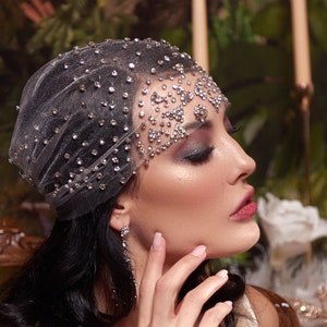 Flapper style cap, Diamonties embroidered tulle cap, Great Gatsby inspired headpiece, alternative veil, 20's vintage flapper style, sparkle image 1