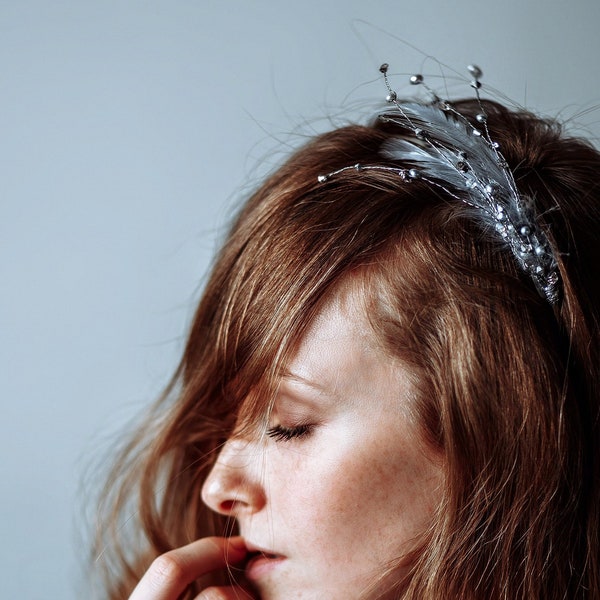 Grayish headpiece for bride, bridal hair accessory, silver headband, flower wreath, wedding headpiece,tender hair accessory, side hairpiece