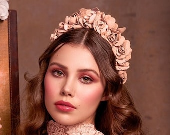 Floral crown, headband for a boho bride, secret garden party headpiece, summer feel bridal crown, unique hair accessory, wedding in woodland