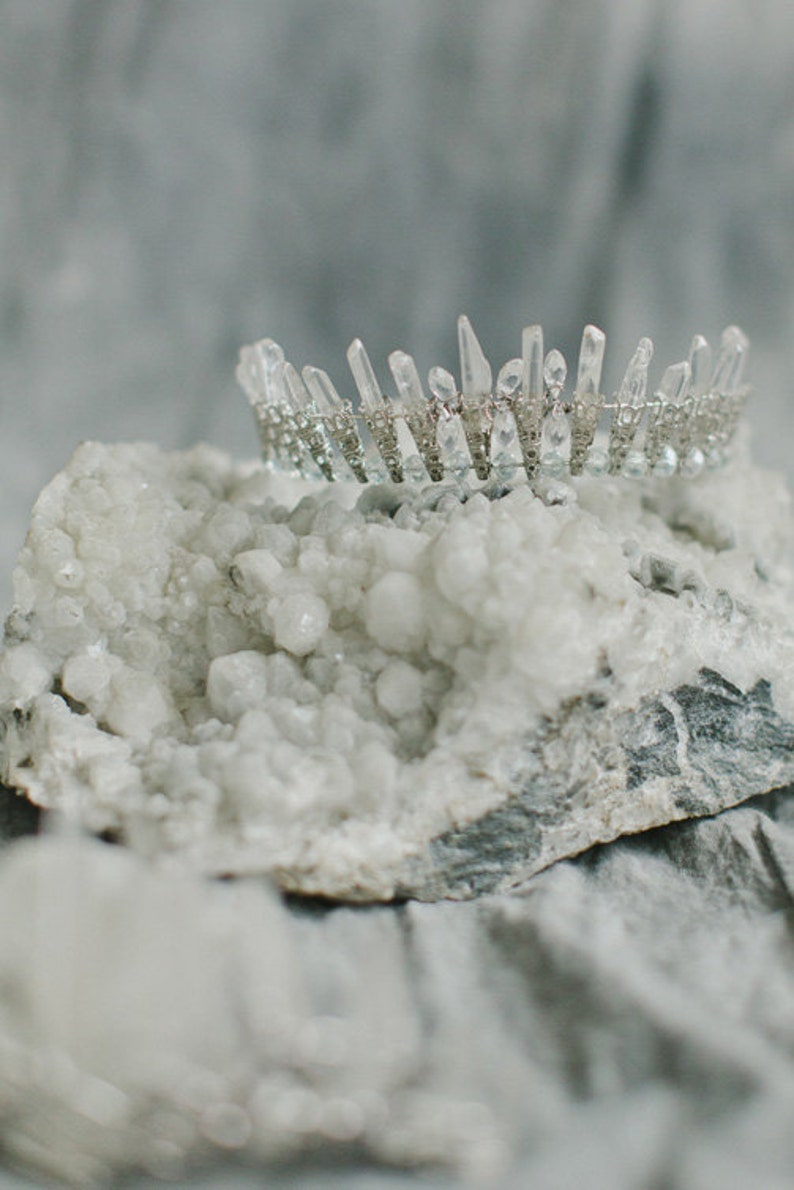 Aria quartz crystal crown, spiky crown, unusual tiara, queen's headpiece, bridal hair accessory image 4