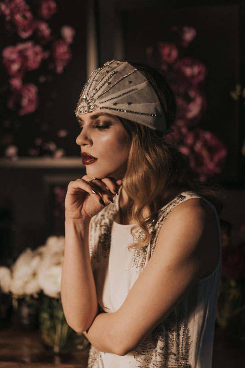 Gatsby style headpiece with glass beads, art deco accessory, 20's inspired bridal cap,flapper style headpiece, cap, vintage stirnband dangle image 3