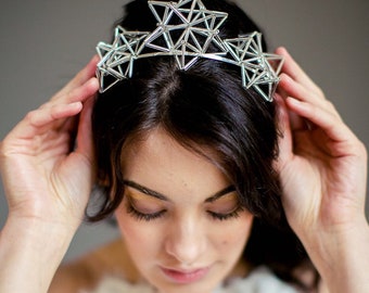 Contemporary crown, high end fashion headpiece, modern geometric accessory, statement piece, performance headwear, bridal tiara star shape