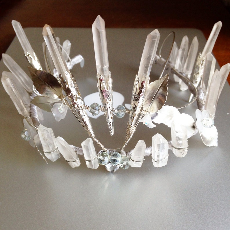 Merida quartz crystal crown, spiky crown, unusual tiara, queen's headpiece, bridal hair accessory, nature inspired tiara, krone image 3