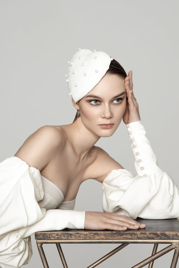 Heart Shape Velvet Pillbox Hat, Bridal Headpiece, Fashionable