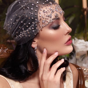 Flapper style cap, Diamonties embroidered tulle cap, Great Gatsby inspired headpiece, alternative veil, 20's vintage flapper style, sparkle image 2