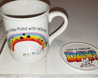 Rainbow coffee cup with lid excellent condition