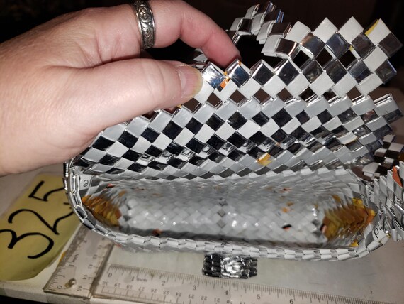 Candy wrapper small purse excellent condition - image 3
