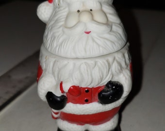 Ceramic Santa candle top comes off excellent condition