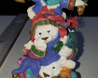 Polarkins stack of polar bears Christas decor with tag excellent condition