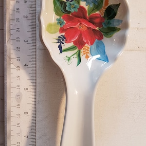 The Pioneer Woman Vintage Floral Paper Towel Holder with Rose Shadow Spoon Rest