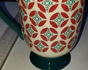 Pioneer Woman pedestal coffee cup green red excellent condition