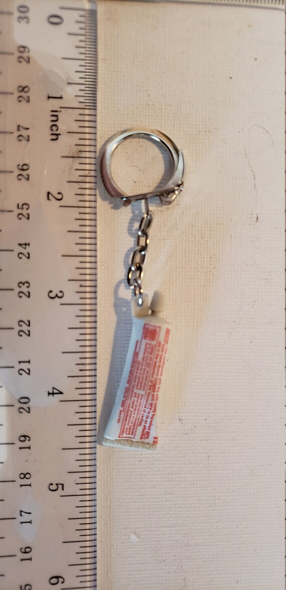 Vintage toothpaste Colgate key chain excellent condit… Gem