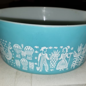 Cocotte en pyrex imprimé beurre bleu sans couvercle 2,5 pintes excellent état