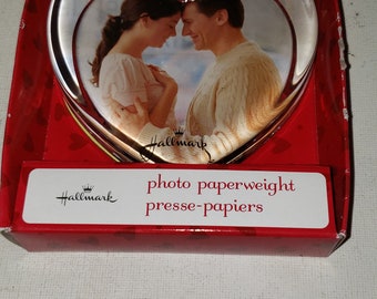 Hallmark glass photo heart paperweight excellent condition