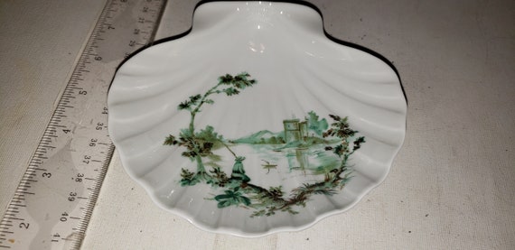 Limoges shell shaped trinket dish excellent condi… - image 1