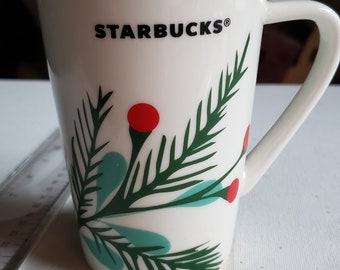 Starbucks Holiday Holly Berry mug excellent condition