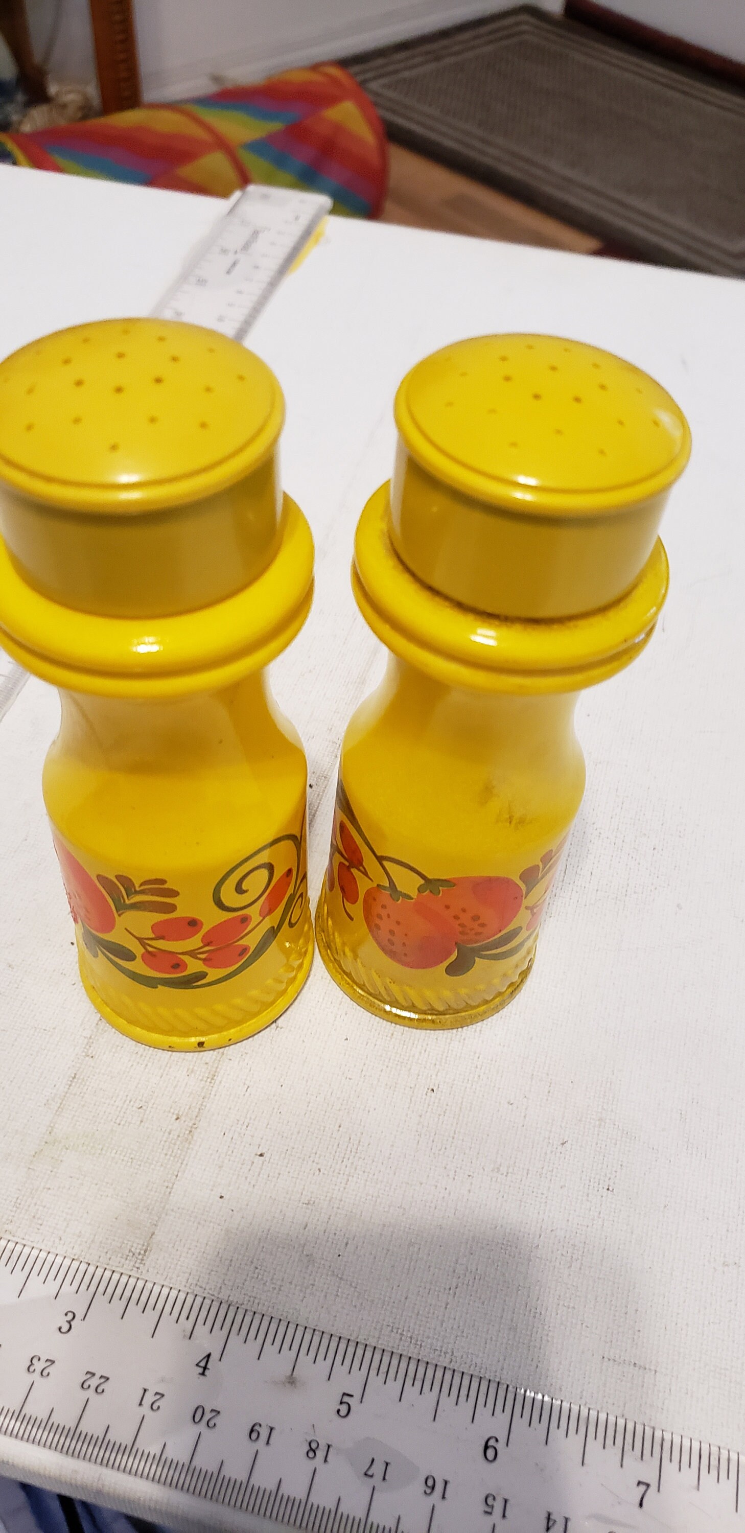 Vintage Avon Philadelphia Yellow Pepper Shaker | eBay