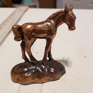 Vintage horse foal copper metal figurine excellent condition