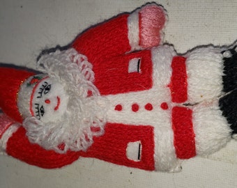 Felt Santa ornament Christmas decor excellent condition