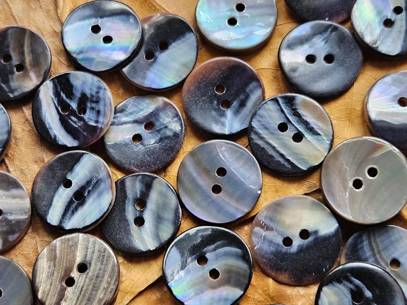 18mm Blue Mussel Real Shell Buttons Almost 3/4