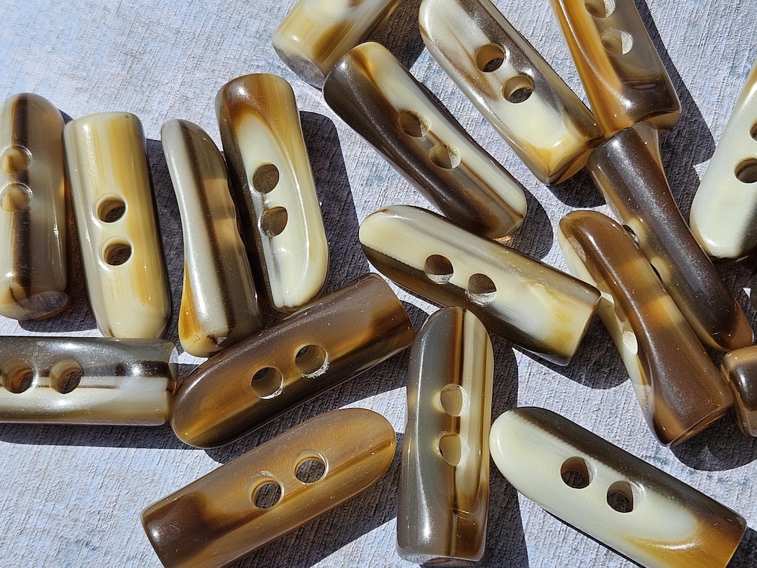 Shell Toggle 40mm Tortoise Shell (polyester) 1