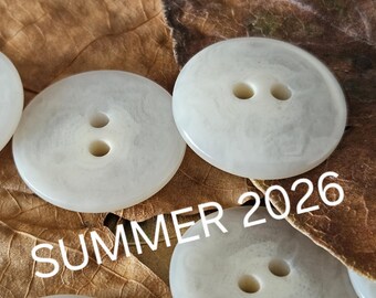 20.3mm Cream, Ivory, Bone Polyester Horn Buttons, Reversible (32 Ligne) Vintage 1980's