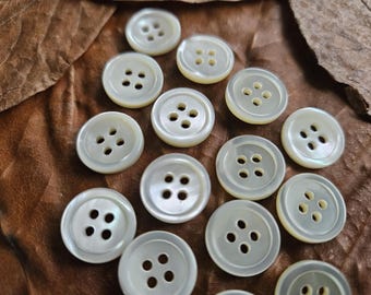 14 mm parelmoer "Trocas" knopen 9/16" naturel CRME