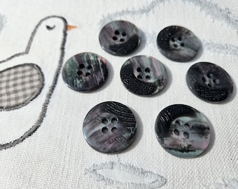 25 mm grijze knopenmix 1"