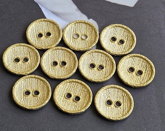 23mm (22.7mm) Matt Gold Italian Buttons   7/8" medium weight alloy,