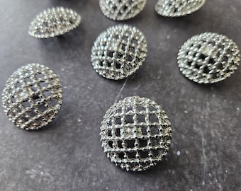 Vintage   Buttons   1" Open Basket Dome Design, Italian (40 Ligne)