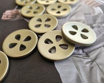 34 mm grote knopen matzilver (lichtgewicht) Italiaans 1 en 3/8" geluksklavertje