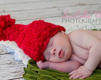 Newborn Hat PATTERN, Snow Bunny, Made with Thick and Thin Yarn, With Pom Pom