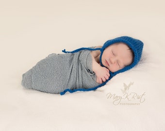 Caleb-Newborn Bonnet PATTERN, in Chunky Yarn, Beginner Pattern, Knit Bonnets, Simple Knit Photography Prop, Boy, Girl, Gender Neutral