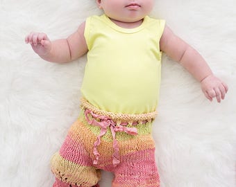 Baby Pants Knitting PATTERN, Gracie Ruffled Pantaloons in Newborn Size, Colorful Knit Pants, Photography Prop, Newborn Props, Shower Gift