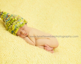 Zoey-Newborn Photography Prop PATTERN, Gnobbly Gnome-Fairy Hat, in Bulky Handspun, Boy, Girl, Unigender