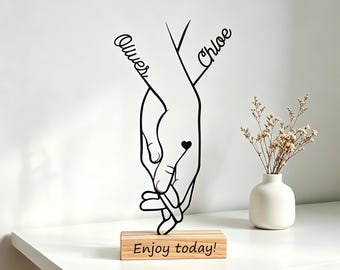Scultura di coppia personalizzabile in metallo con linee decorative / Design "Mani che si tengono" / Ideale per anniversari e compleanni del partner