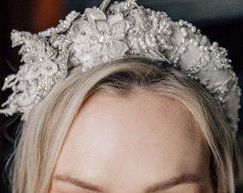 NEW Coppelia 3D lace padded bridal headband
