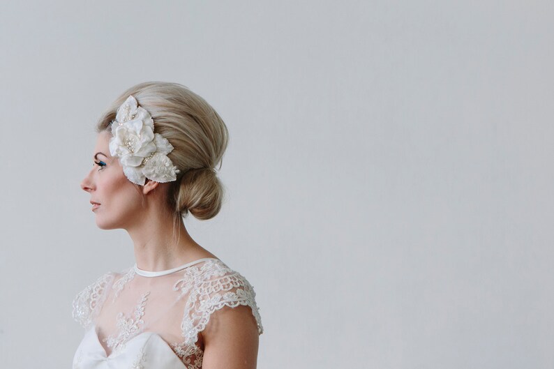 Floral vintage style headpiece Octavia design, handmade flower jewelled headpiece with or without birdcage veil image 2