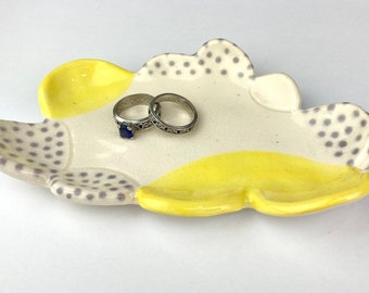 Handmade Ceramic Ring Dish - Small cloud shaped plate - Jewelry - Trinket - Wedding Ring