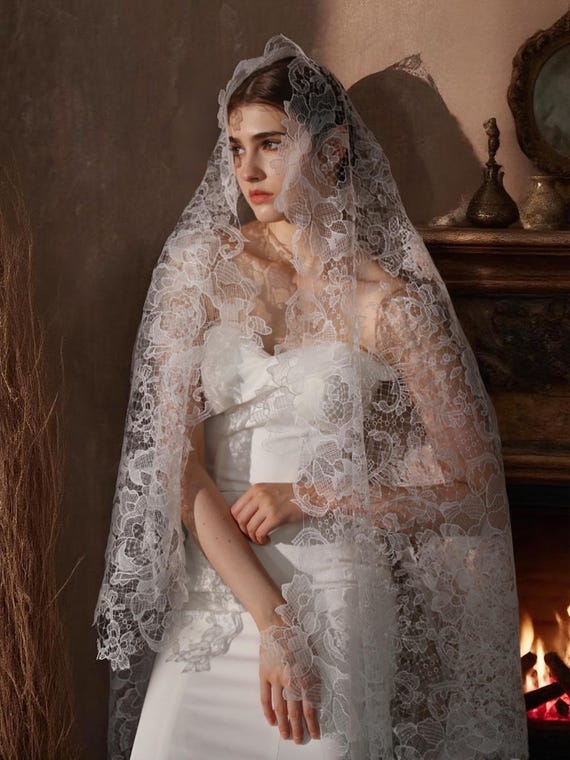 Handmade detailed wedding veil Boho Wedding Veil | Ivory Tulle Veil | Claire Pettibone main image 4