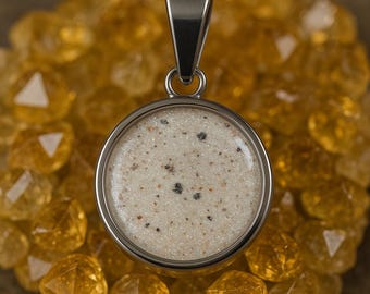 Pet Ashes Memorial Pendant - Memorial Cremation Necklace
