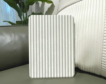 Detachable Magnetic Kindle Case Striped Kobo Clara Colour Case Matcha Green Stripes  Kindle Paperwhite Case Plaid Kobo Case Minimalist Gift
