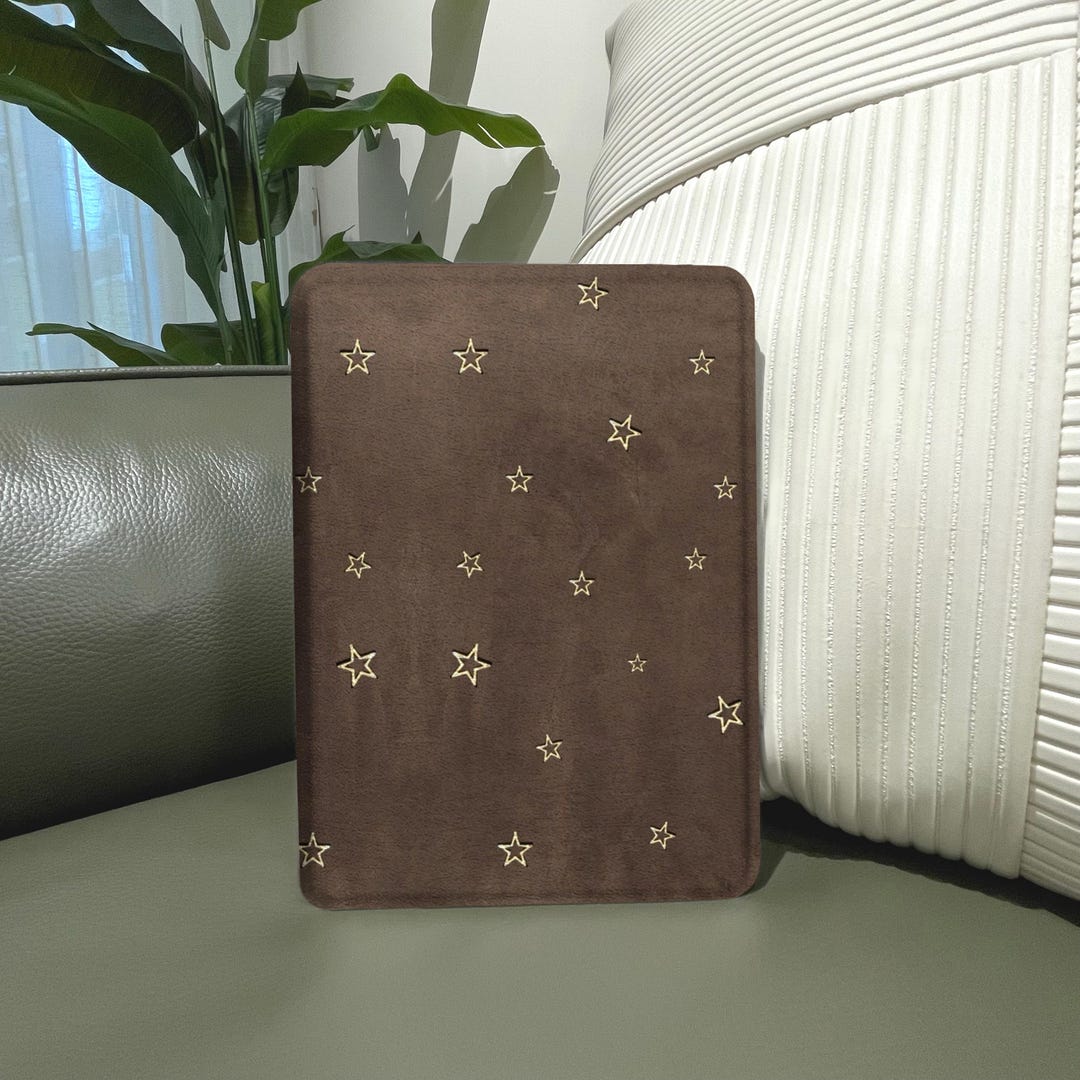 Minimalist Brown Star Kindle Case, Magnetic Flip Custom eReader Cover for Kindle Paperwhit
