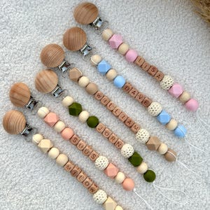 Personalized Pacifier Clip with Name – Custom Baby Pacifier Holder – Handmade Baby Gift – Silicone Beads – Newborn Baby Shower Gift