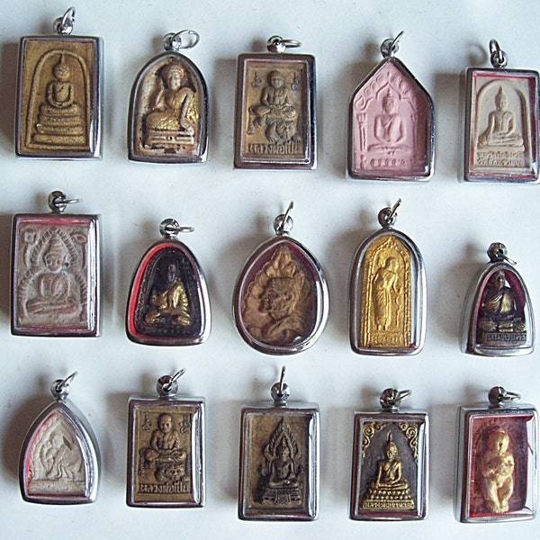 15 Thai Buddhist Buddha Buddhism Clay Amulet Medallions Charms Pendants Set