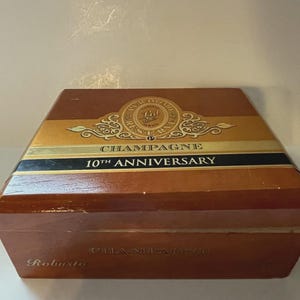 Perdomo Reserve Champagne 10th Anniversary Empty Wood Cigar Box 8"x6"x3"
