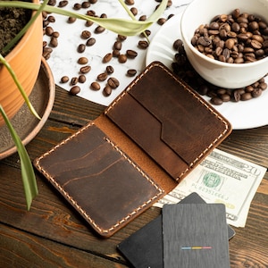 Personalized Leather Card Holder, Minimalist Leather Wallet, Distressed Leather Man Wallet, Custom Leather Bifold Wallet, Fathers Day Gift bild 8